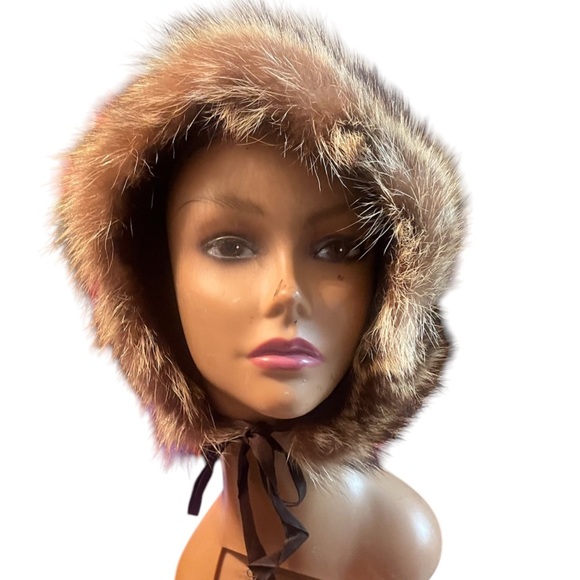 Vtg Marshal Field & Company Hat Bars Genuine Fox Fur string closure - Picture 2 of 10